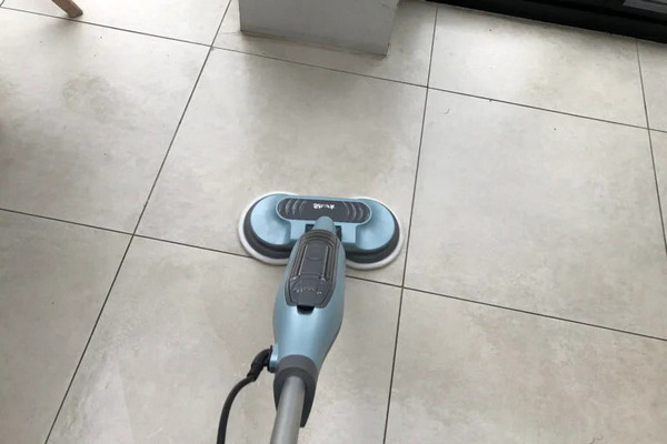 Tile and grout cleaning 02